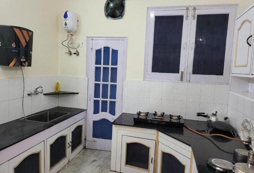 Pensão Regalia Home Sapphire Stay