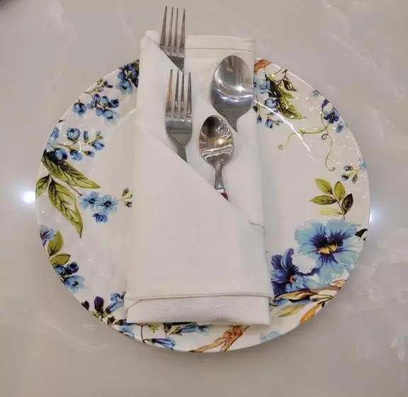 پانسیون Regalia Home Sapphire Stay