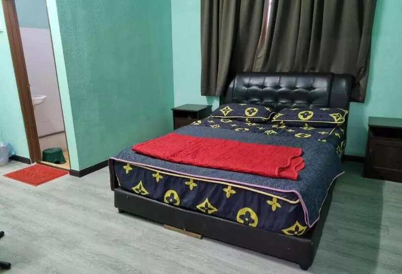 Majatalo E.r. Budget Inn