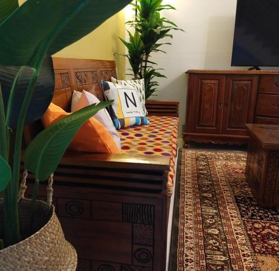 بنسيون Kayu Cengal Homestay