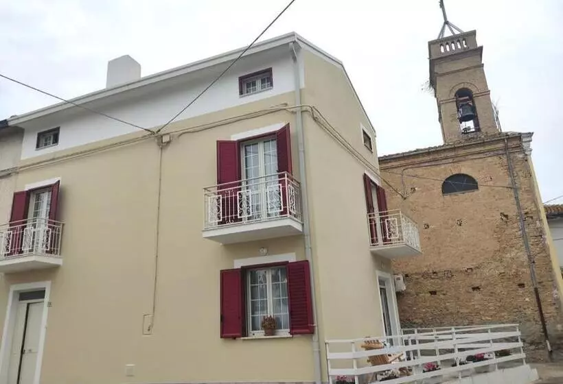 Aamiaismajoitus (B&B) La Casetta Di Angela