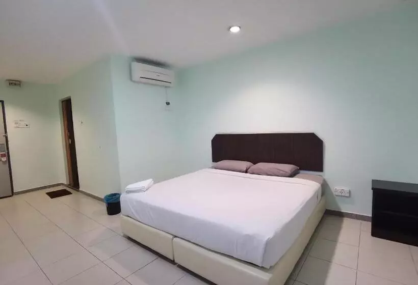 Gs Bera Hotel Sdn Bhd