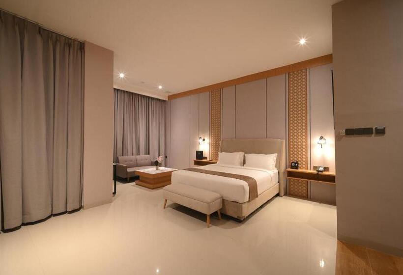 فندق Double Nine