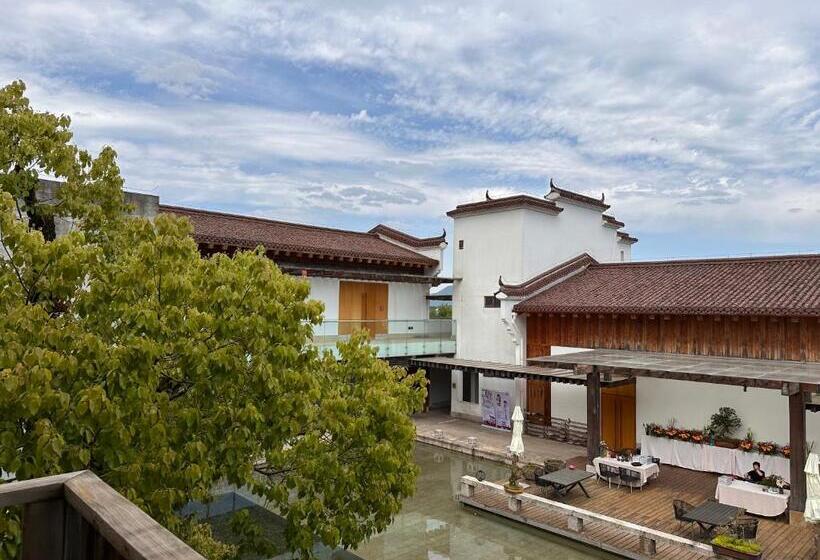 فندق Jiuhua Mountain Demaotang