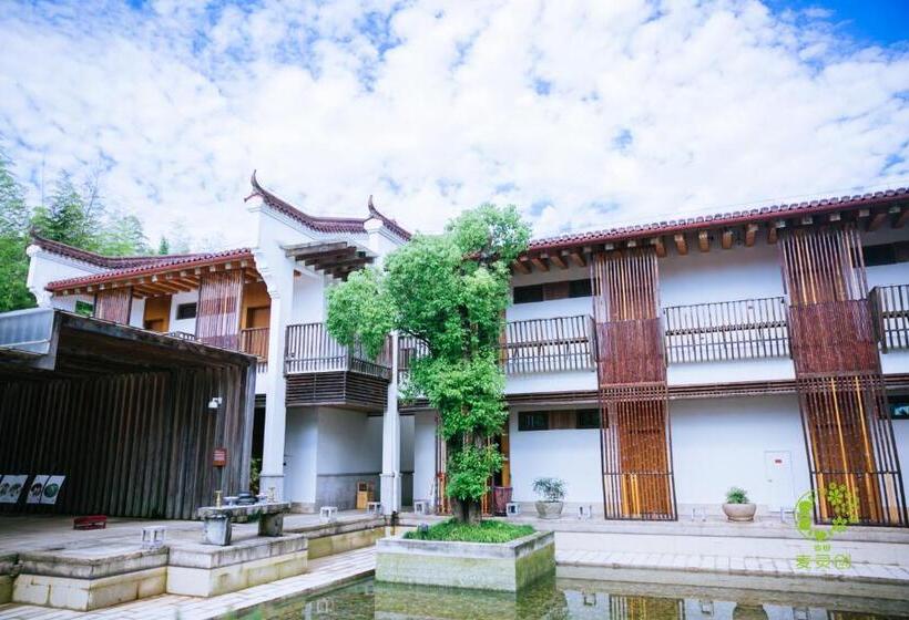 فندق Jiuhua Mountain Demaotang