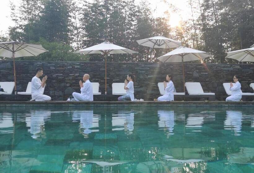 فندق Jiuhua Mountain Demaotang