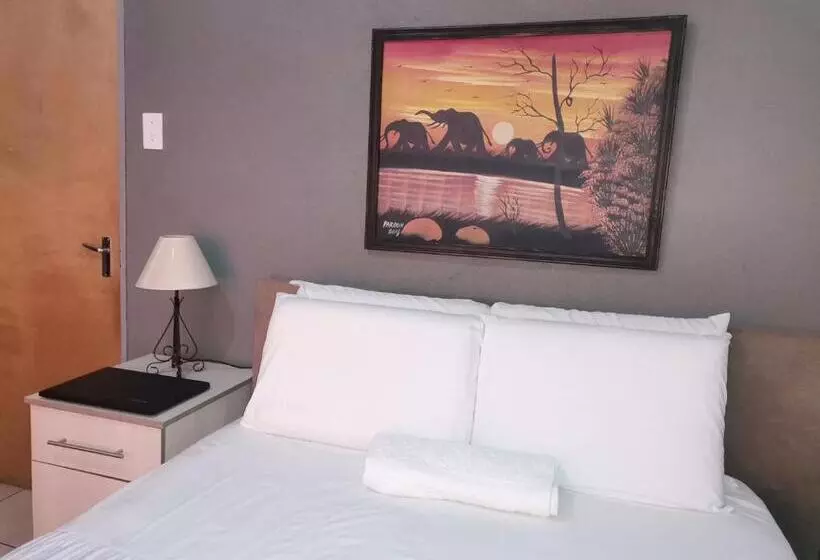 ホテル Kgakgamela Road Lodge