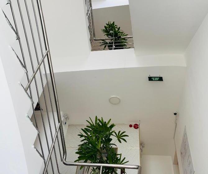 هتل Khách Sạn Romo