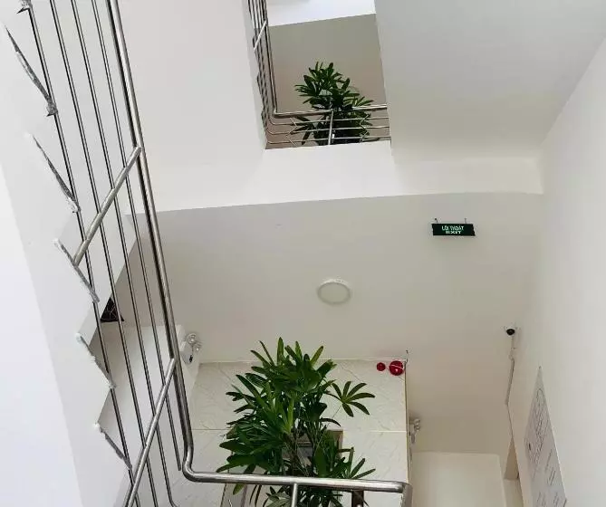 هتل Khách Sạn Romo