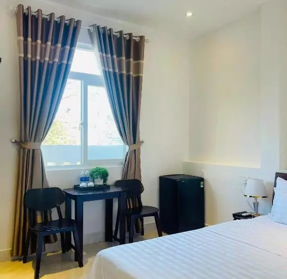 هتل Khách Sạn Romo