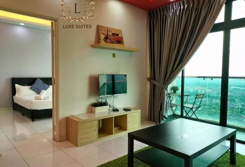 Hotelli Luxe Suites At Skyloft