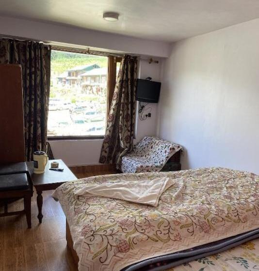 Hotelli The Holy Land