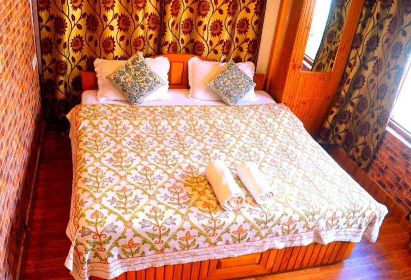 Hotelli The Holy Land