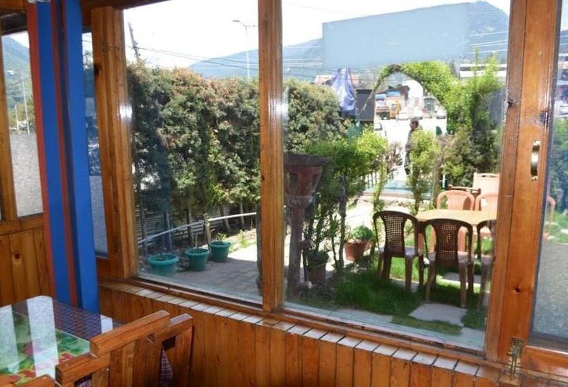 Hotelli The Holy Land