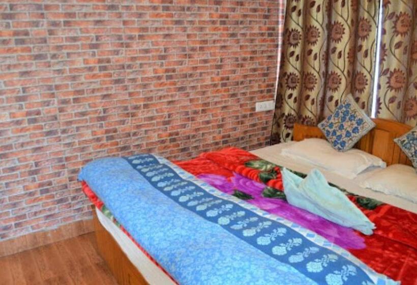 Hotelli The Holy Land