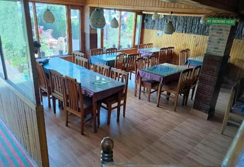 Hotelli The Holy Land