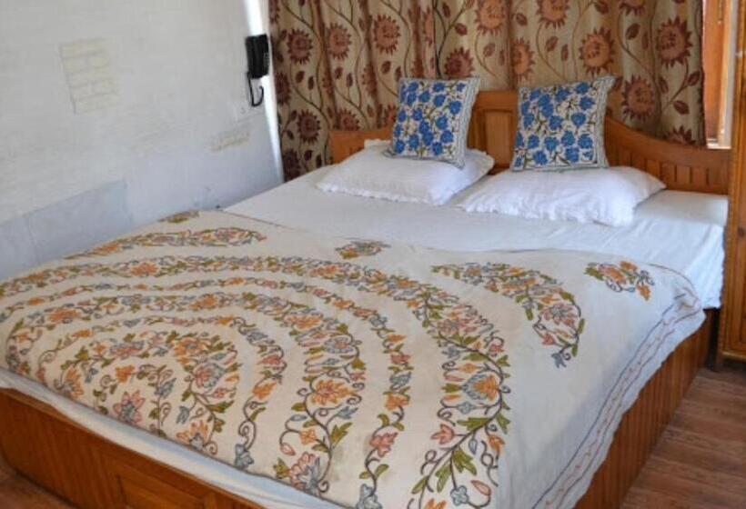 Hotelli The Holy Land