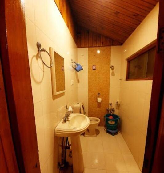 Hotelli The Holy Land