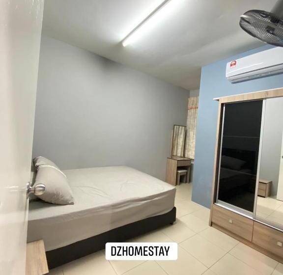 Pensão Dz Guest House