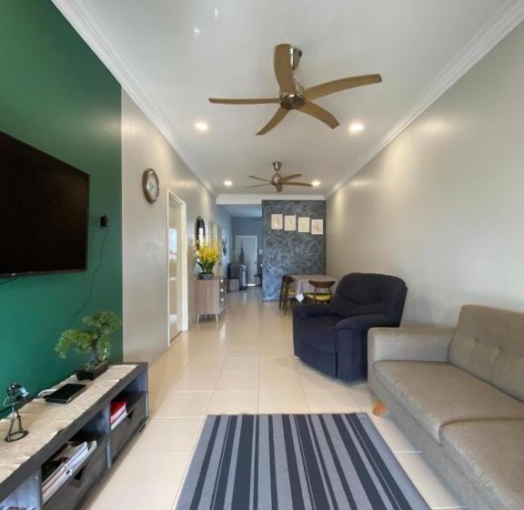 Pensão Dz Guest House