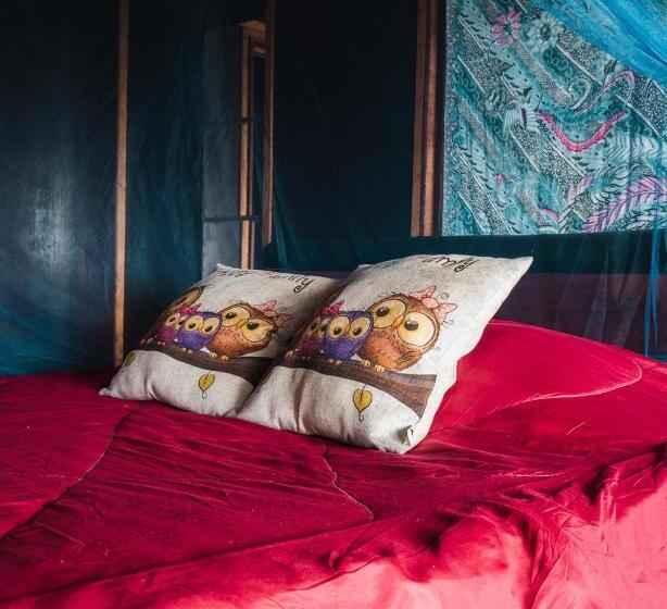 אתר נופש Beachfront Hut Upstairs Astra Beach Shack Chalet