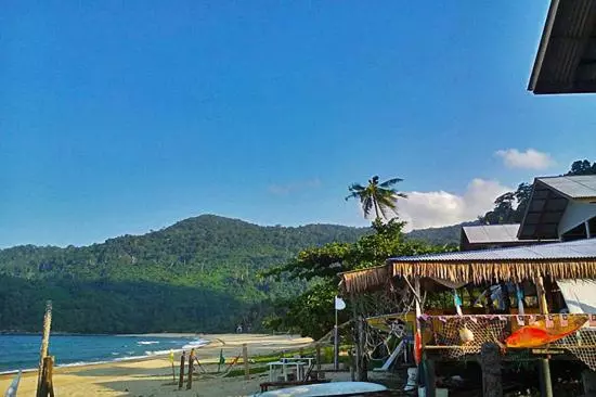 Lomakeskus Beachfront Hut Upstairs Astra   Beach Shack Chalet