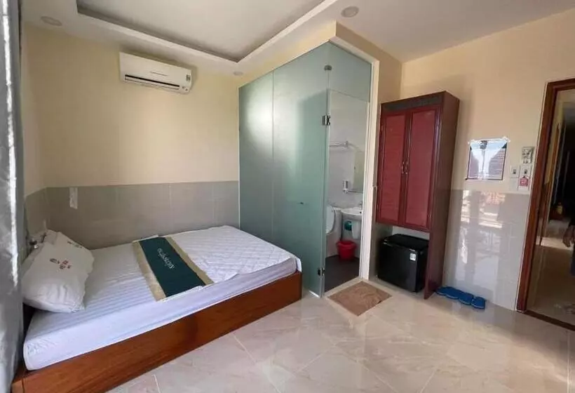 Việt Nga Hotel   Chợ Côn đảo