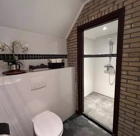 ベッドアンドブレックファースト De Middelste Dam