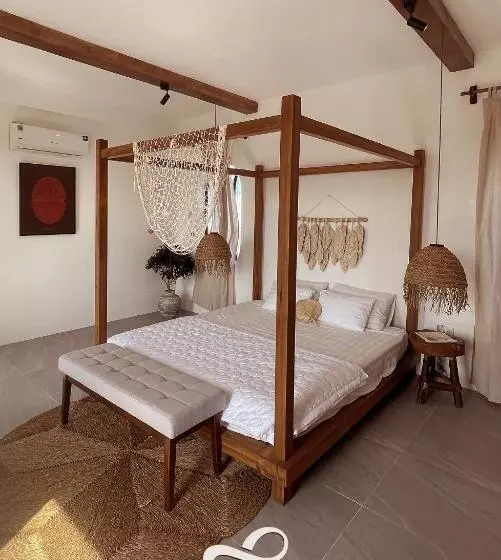 تختخواب و صبحانه Lo Villa Phu Yen