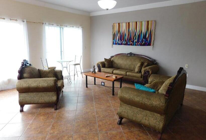 Bed and Breakfast Sojourner’s Vista Del Lago