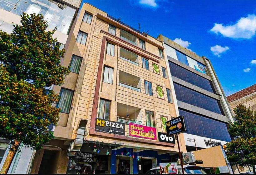 Fabhotel Collection Hotel Sky Heights