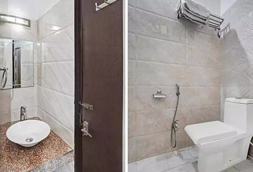 Fabhotel Collection Hotel Sky Heights