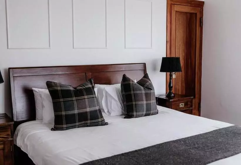 Fritz Manor Bed And Breakfast