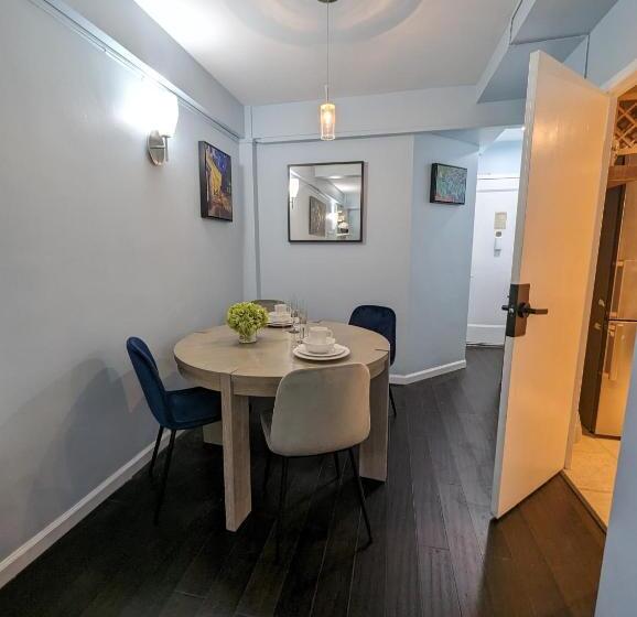 Fully Renovated Manhattan Gem