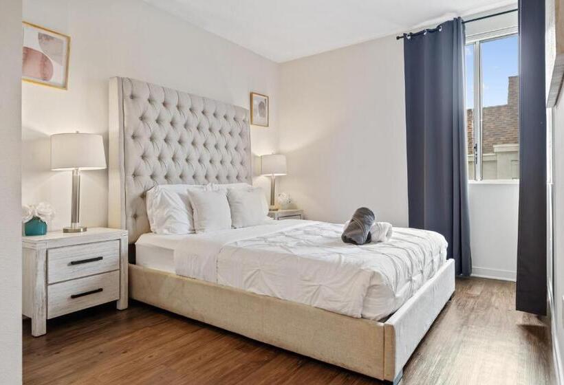 Heart Of Santa Monica , Orange Pearl Condo