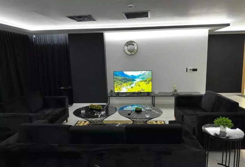 Kt Home Hotel & Apartments