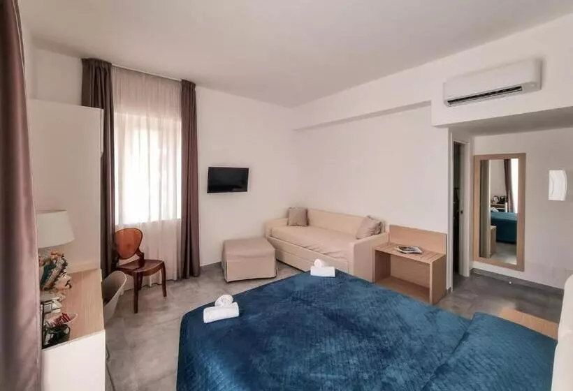 ホテル La Regina D Alabastro