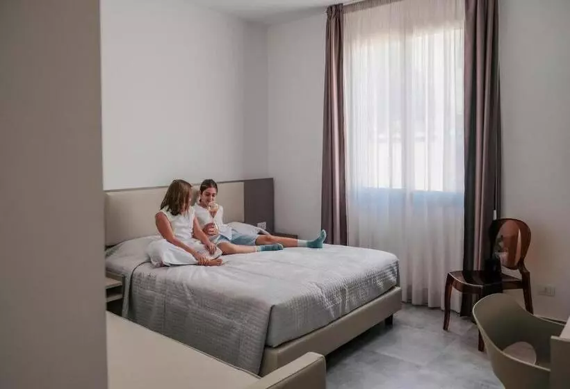 ホテル La Regina D Alabastro