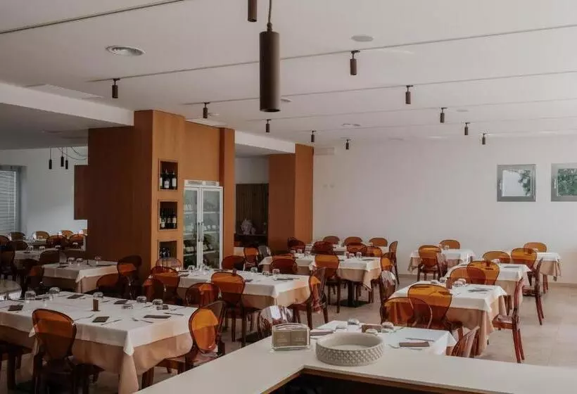 ホテル La Regina D Alabastro