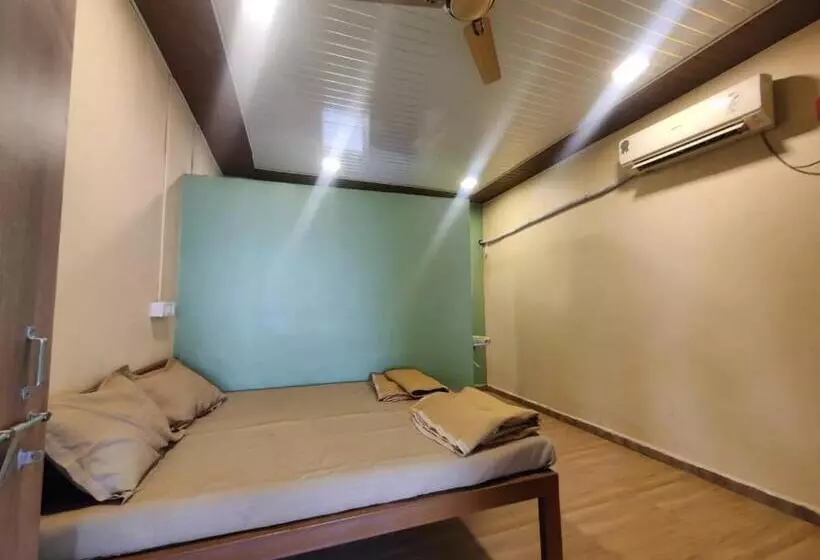 Hotelli Vaishnavi Organic Farmstay