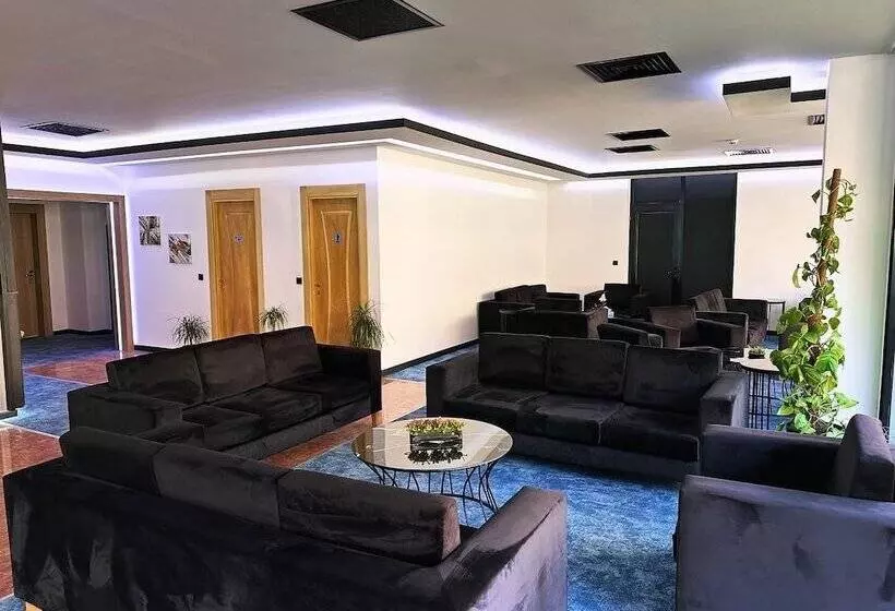 Kt Home Hotel & Apartments