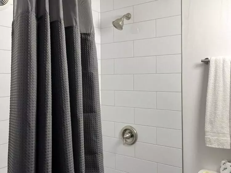 Motelli Stone Creek Inn