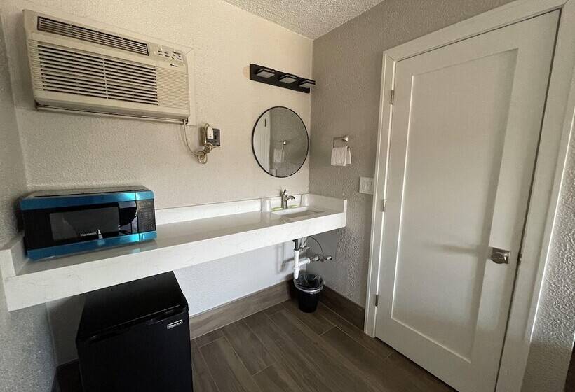 汽车旅馆  Stone Creek Inn