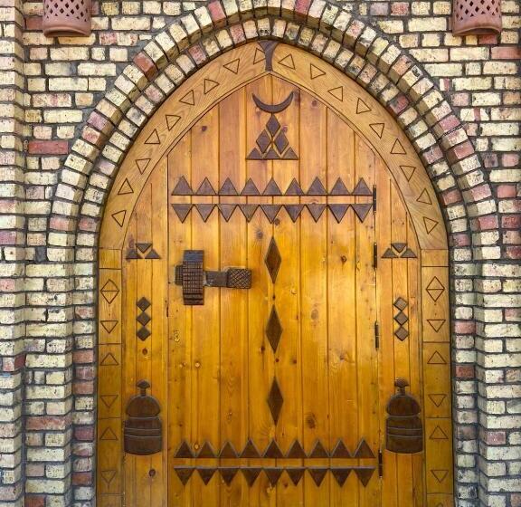 New Abusimble 2 Hotel & Restaurant