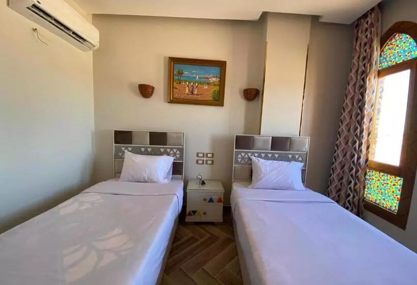 New Abusimble 2 Hotel & Restaurant