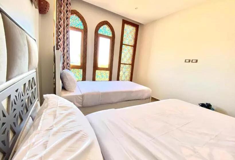 New Abusimble 2 Hotel & Restaurant