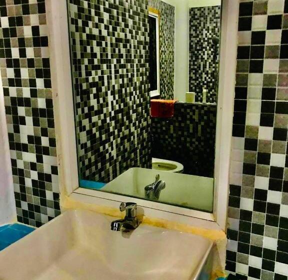 پانسیون Brightness Villa, Private Home Stay