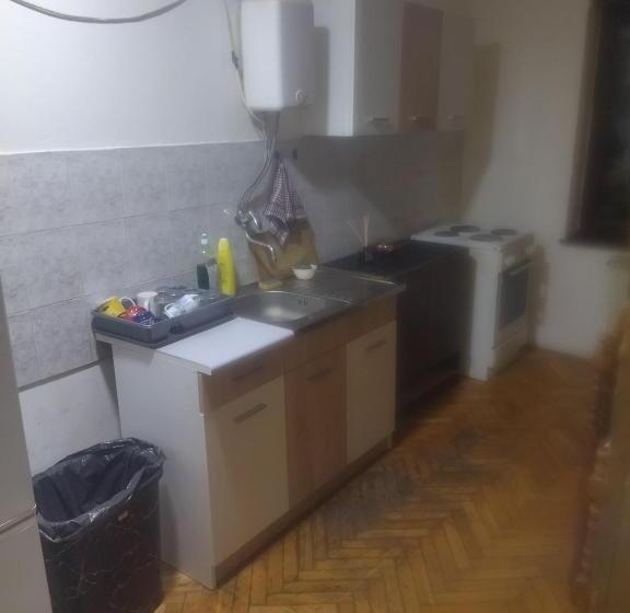 پانسیون Marić