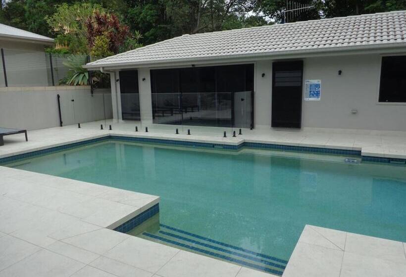 Пансион Noosa Buoys