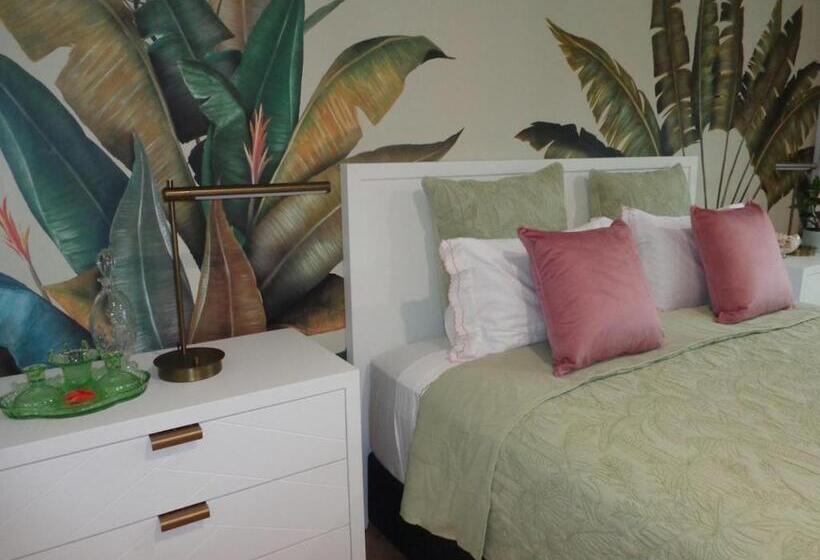 Пансион Noosa Buoys